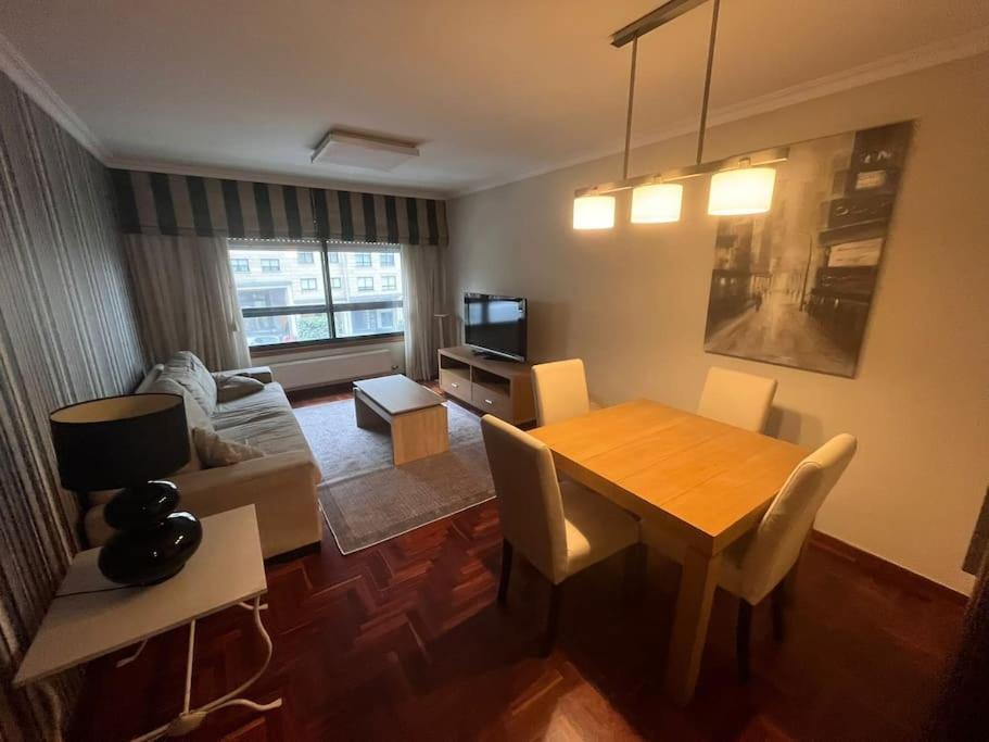 Appartamento Piso En Bouzas Con Vistas A La Ria Vigo Esterno foto